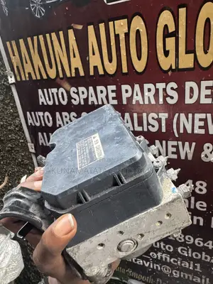 Toyota Corolla 2009–2010 ABS Pump Controller