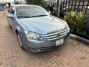 Toyota Avalon 2008 Green