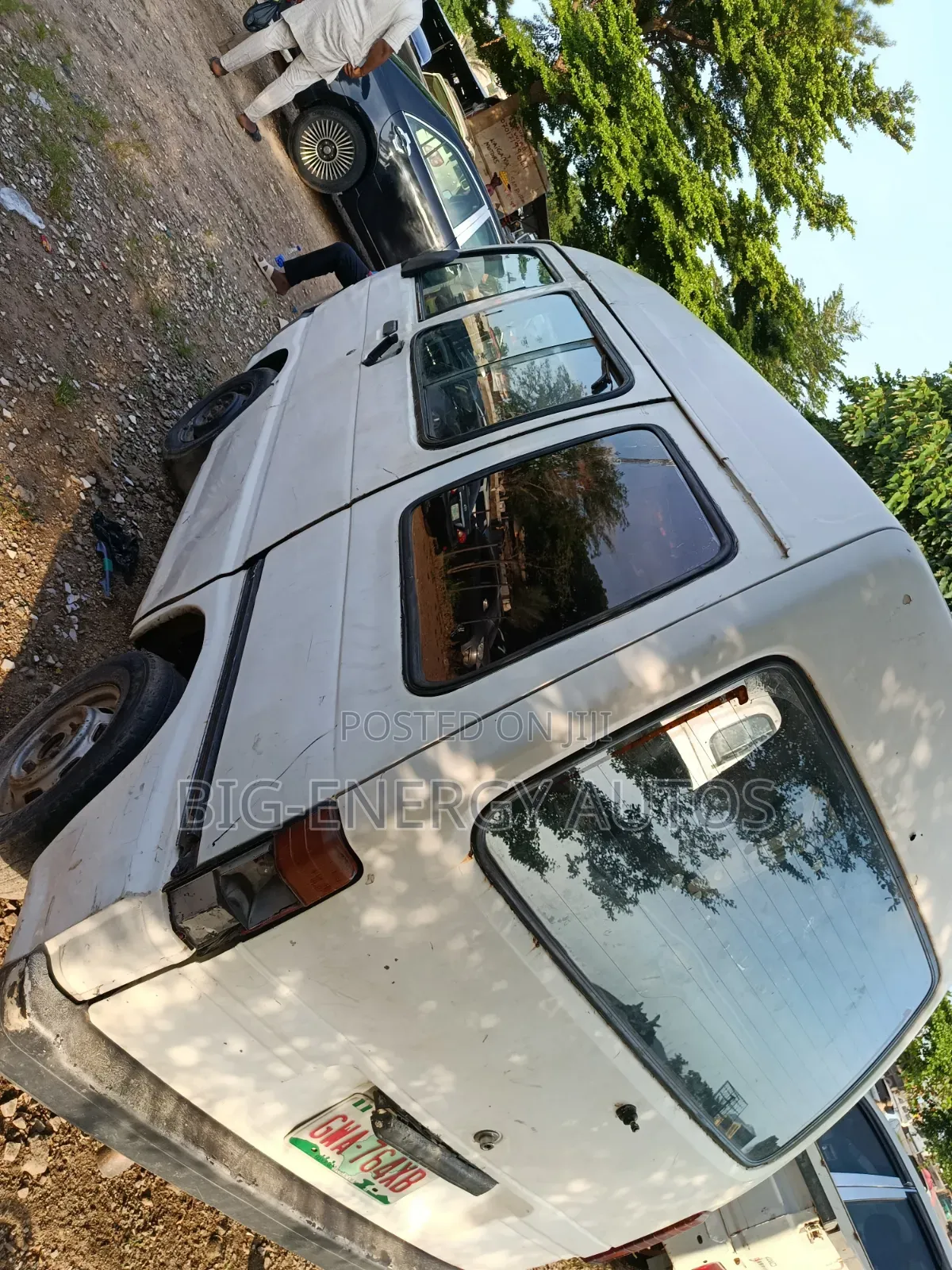 Daihatsu Hijet 2010 White