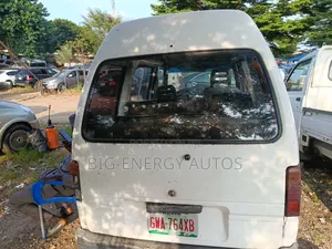 Daihatsu Hijet 2010 White