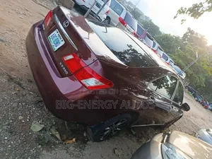 Lexus ES 350 2010 Maroon