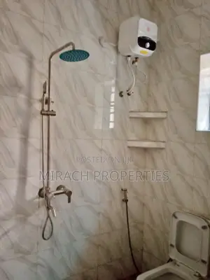 2bdrm Block of Flats in Century, Ago Palace for rent