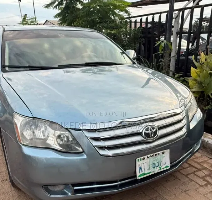 Toyota Avalon 2008 Green