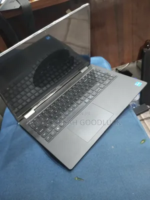 Laptop Dell Latitude 3520 16GB Intel Core i5 SSD 256GB