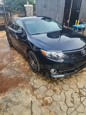 Toyota Camry 2014 Black