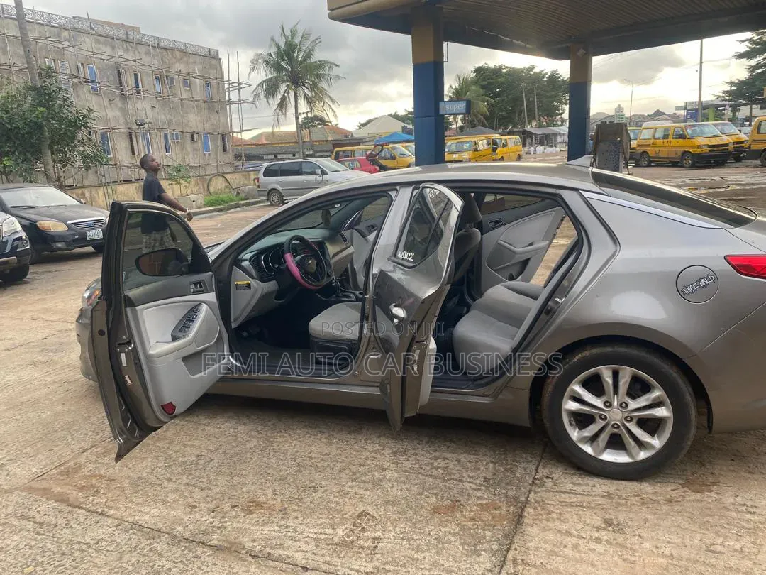 Kia Optima 2012 Gray