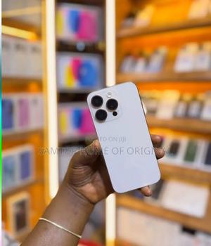 Apple iPhone 16 Pro 256 GB Gold