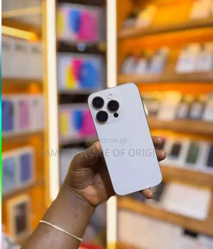 Apple iPhone 16 Pro 256 GB Gold