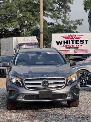 Mercedes-Benz GLA 250 2016 Black