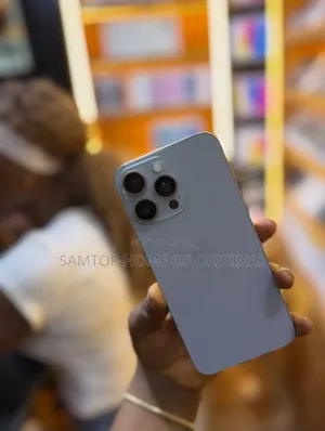 Apple iPhone 15 Pro Max 256 GB