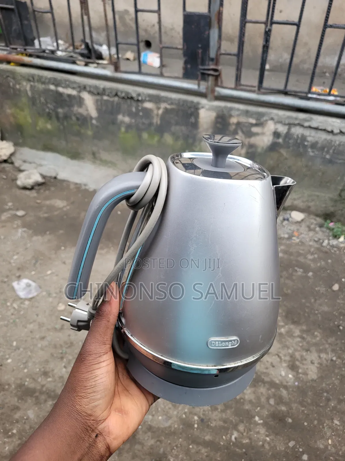 Electric Kettle (Plastic and Stainless)