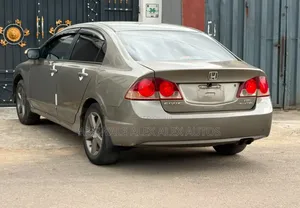 Honda Civic 2008 Gray