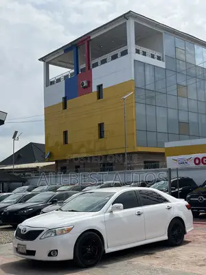 Toyota Camry 2010 White
