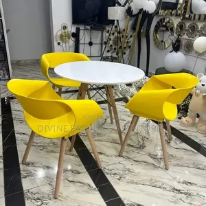 4 Seater Dining Table Set.