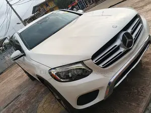 Mercedes-Benz GLC-Class 2017 White