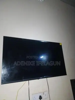 43 Inches Hisense Smart TV