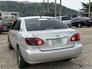Toyota Corolla 2005 Silver