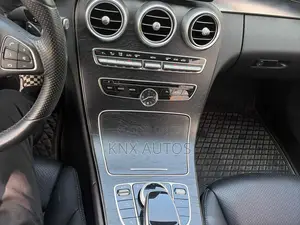 Mercedes-Benz C300 2015 Gray