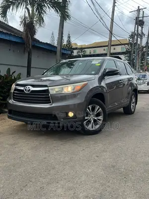 Toyota Highlander 2015 Gray