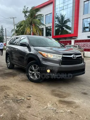 Toyota Highlander 2015 Gray