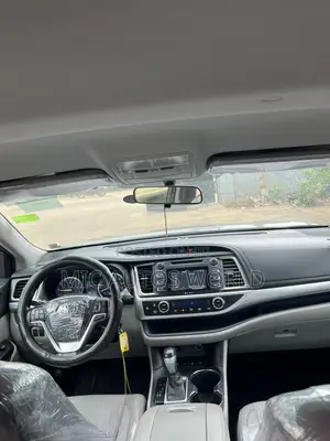 Toyota Highlander 2015 Gray
