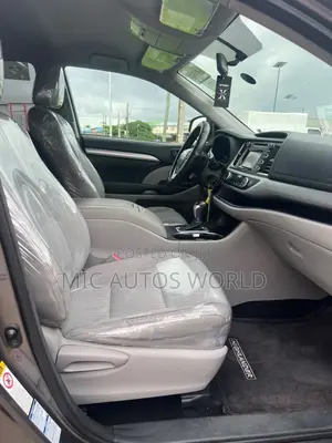 Toyota Highlander 2015 Gray
