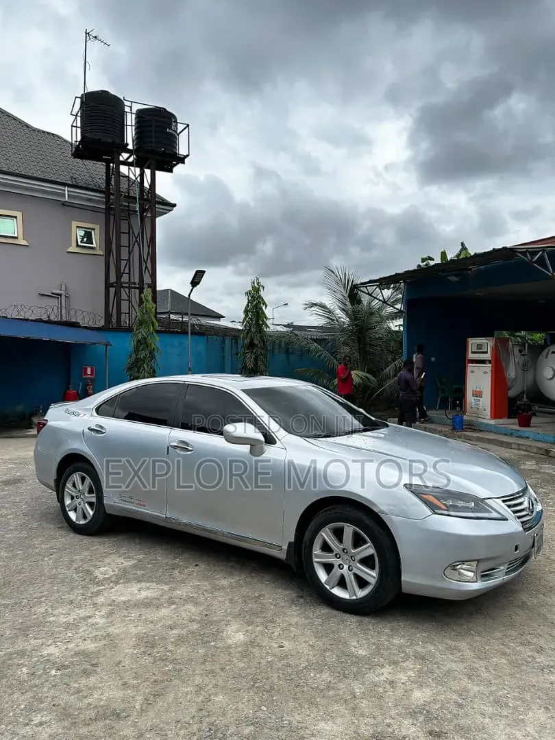 Lexus ES 350 2009 Silver