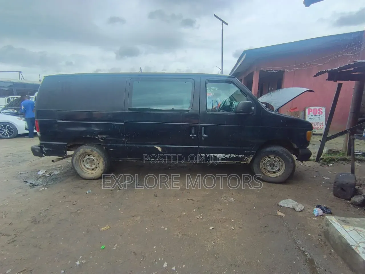 Ford E350 2010 Black