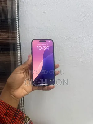 New Apple iPhone 15 128 GB Black