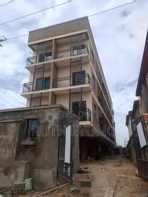 1bdrm Apartment in New Road Opposite, Lekki Phase 2 for rent