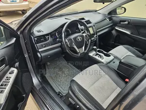 Toyota Camry SE Sport 4dr Sedan (2.5L 4cyl 6A) 2014 Gray