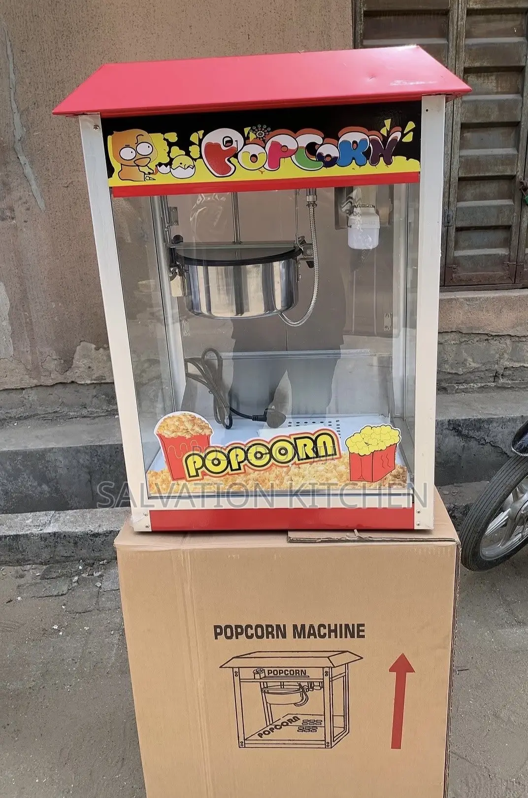 Commercial Popcorn Machine