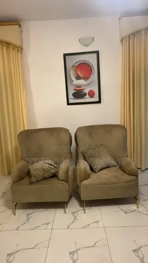Just Like New Complete Set of Chairs
