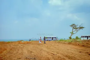 Lands and Plot