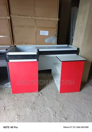 Commercial Cashpoint Table