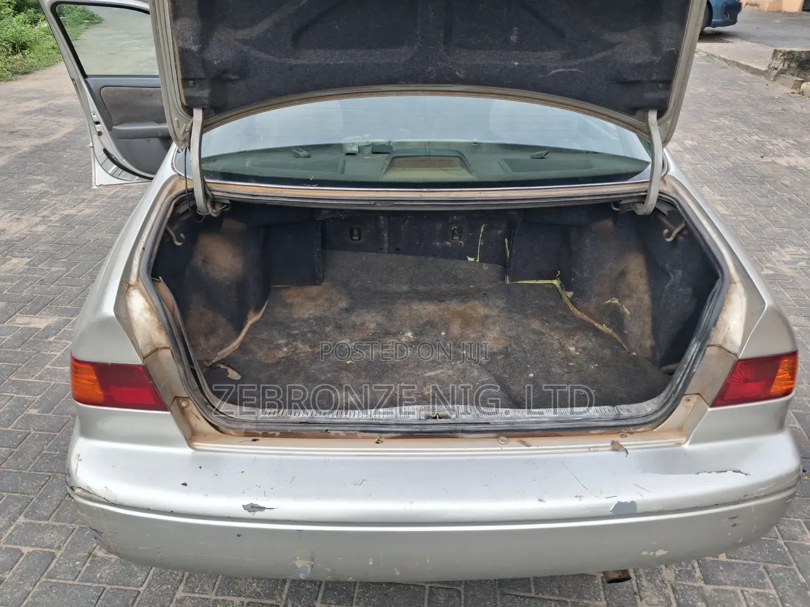 Toyota Camry Automatic 1999 Silver