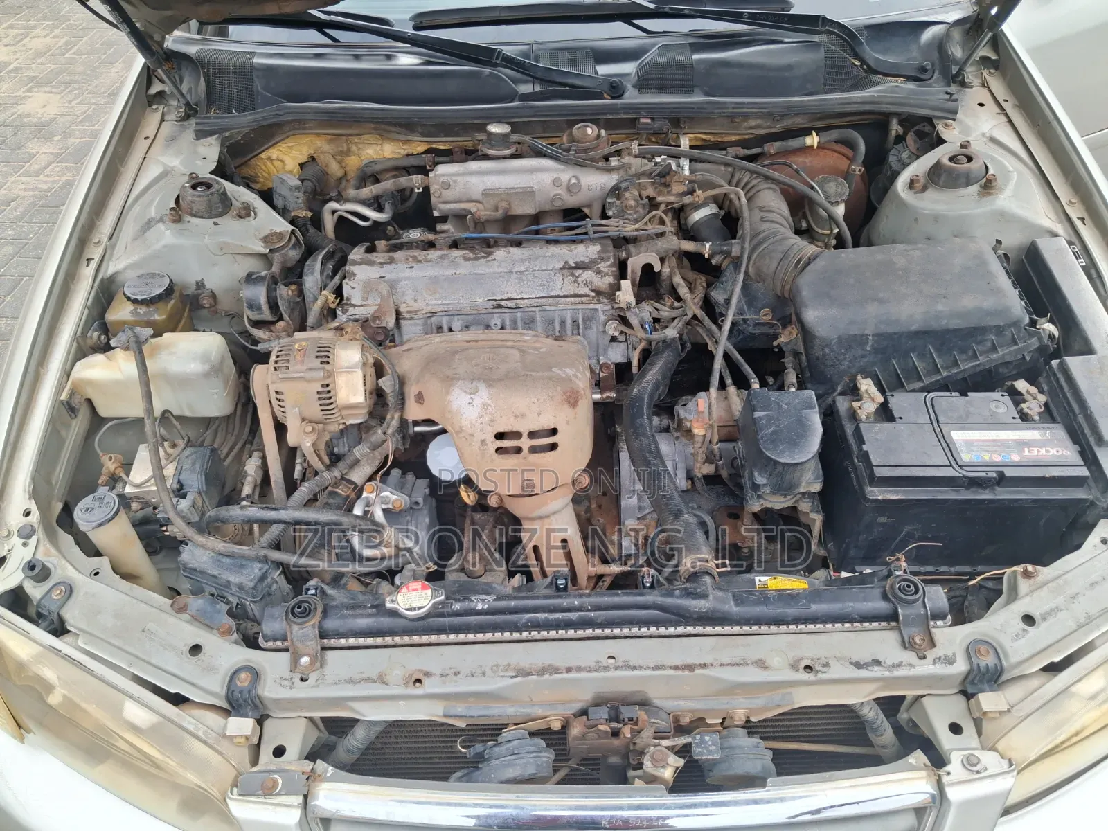 Toyota Camry Automatic 1999 Silver