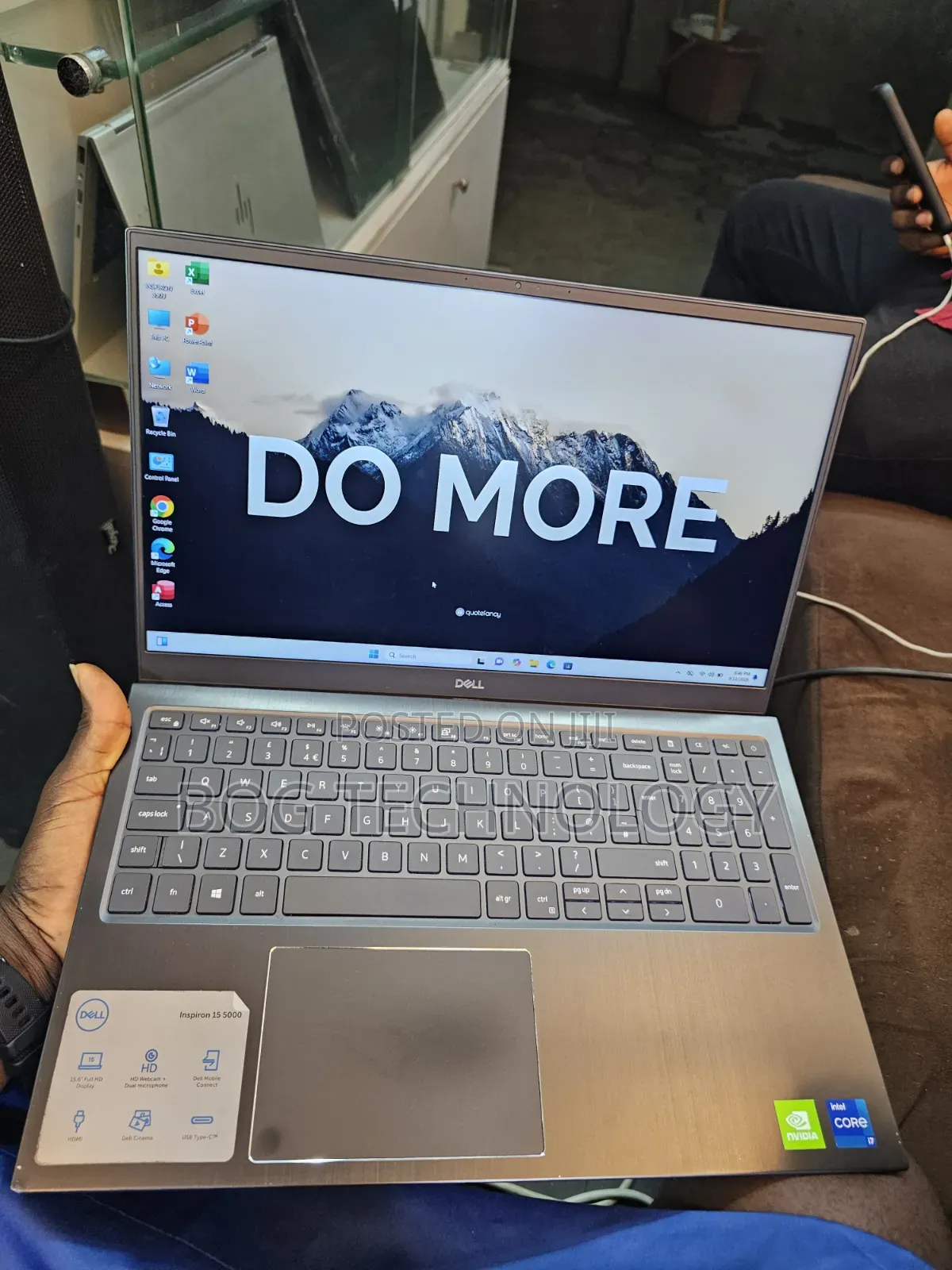 Laptop Dell Inspiron 15 5510 8GB Intel Core i7 SSD 256GB