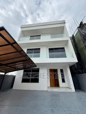 5bdrm Duplex in Ikoyi for sale