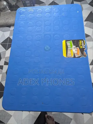 Few Weeks Old Plastic Table.