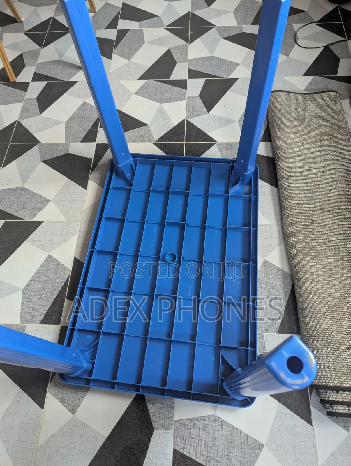 Few Weeks Old Plastic Table.
