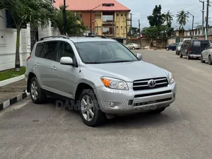Toyota RAV4 2008 Silver