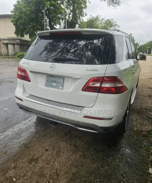 Mercedes-Benz M Class 2015 White