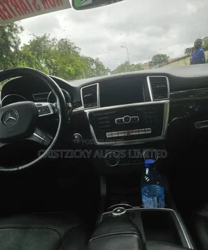 Mercedes-Benz M Class 2015 White