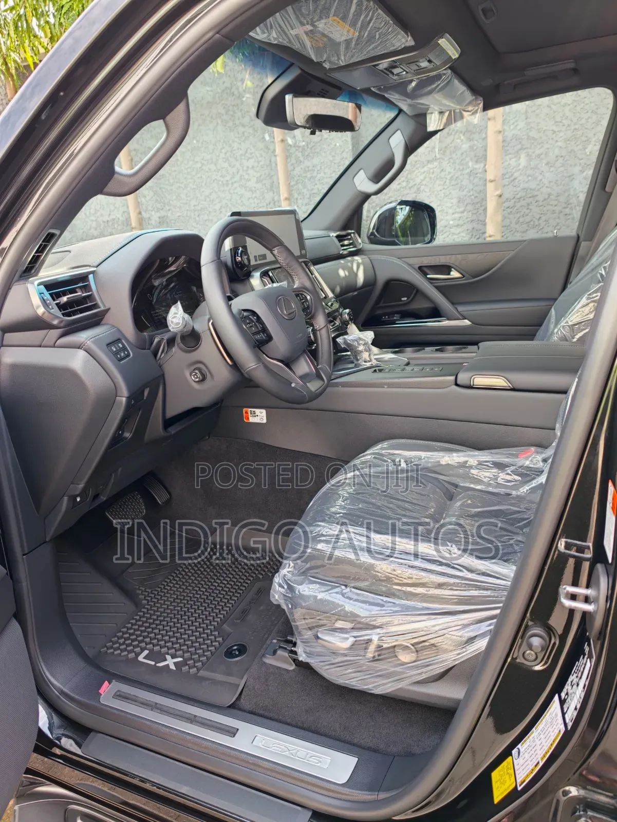 New Lexus LX 2025 Black