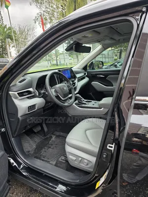 Toyota Highlander 2025 Black
