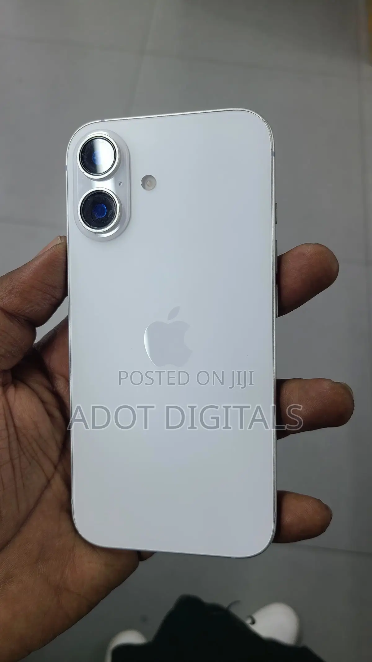 Apple iPhone 16 128 GB White