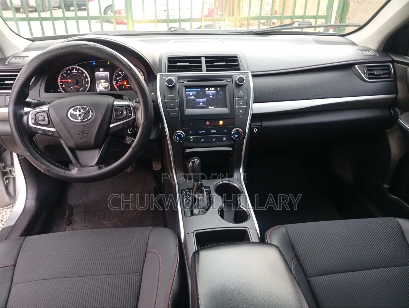 Toyota Camry 2016 Silver