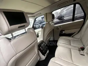 Land Rover Range Rover 2014 Gold