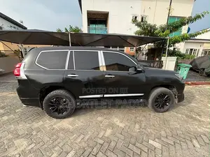 Toyota Land Cruiser Prado 2018 Black